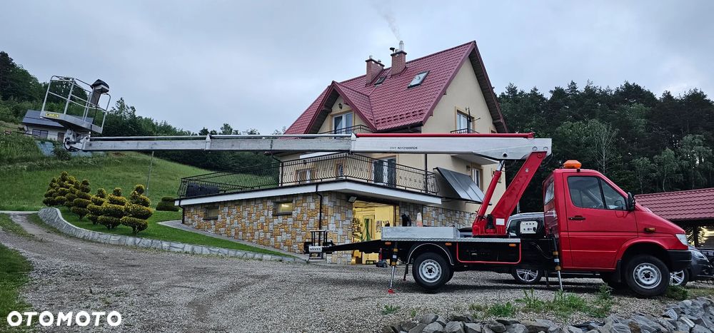 Mercedes-Benz Sprinter - 22