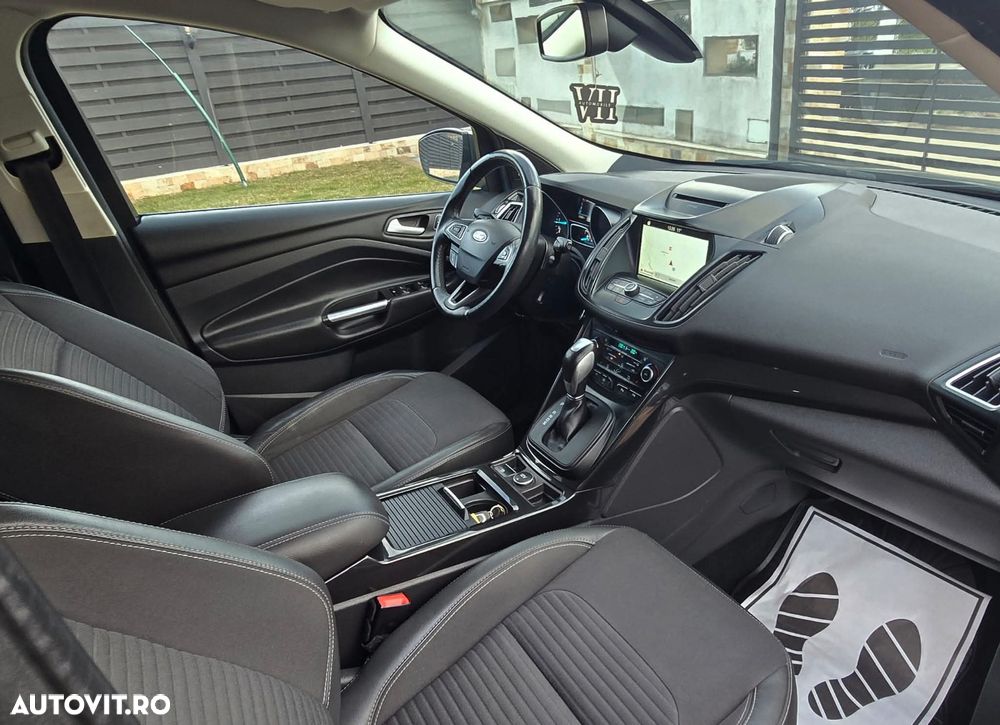 Ford Kuga 2.0 TDCi 4x4 Aut. Titanium - 27