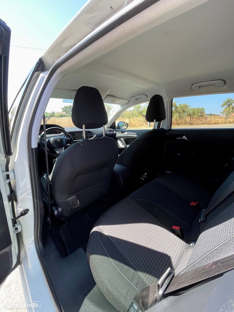 Peugeot 308 1.5 BlueHDi Allure - 19