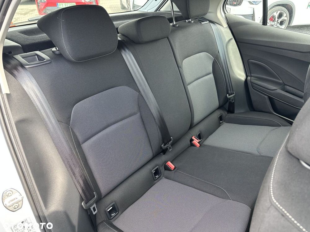 Skoda Fabia 1.0 TSI Drive DSG - 21