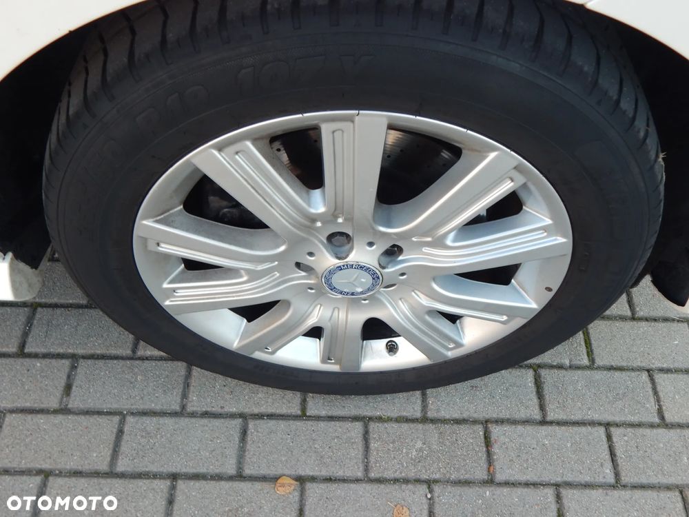 Mercedes-Benz ML 350 BlueTEC 4-Matic - 24