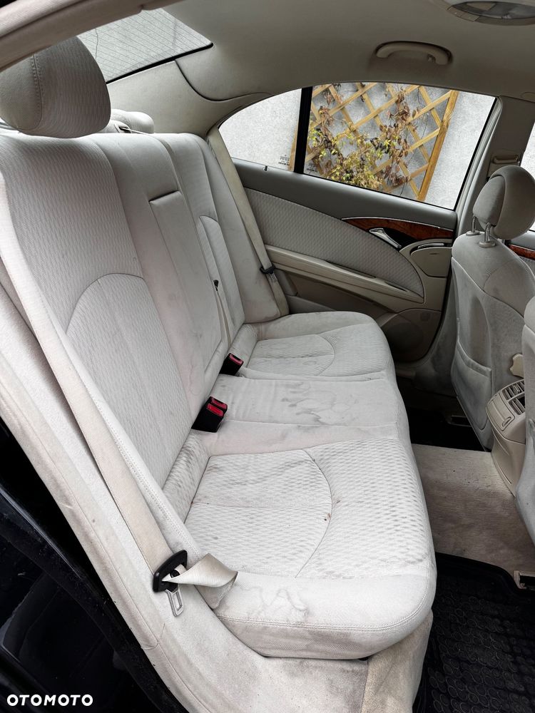 Mercedes-Benz Klasa E 270 CDI Elegance - 11