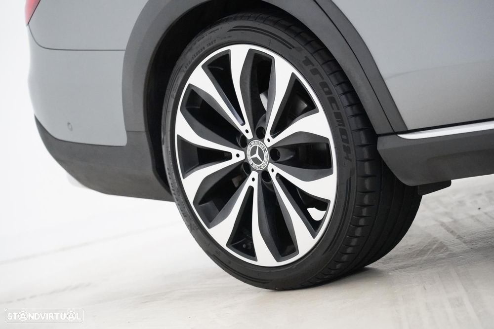 Mercedes-Benz E 220 d 4Matic All-Terrain - 22