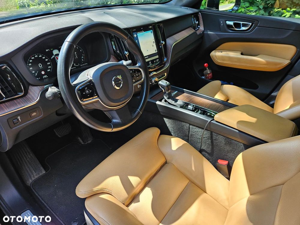 Volvo XC 60 T6 AWD Inscription - 7