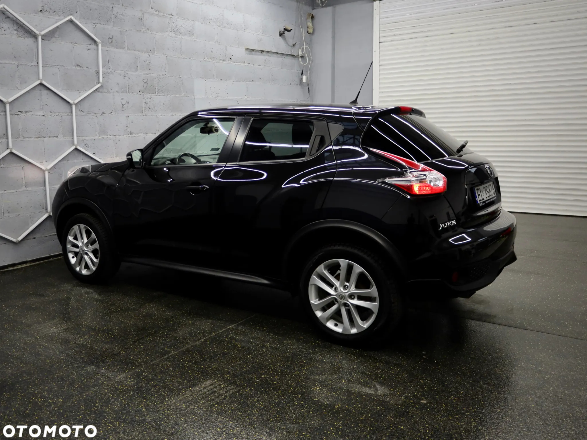 Nissan Juke 1.6 Acenta Xtronic EU6 - 27