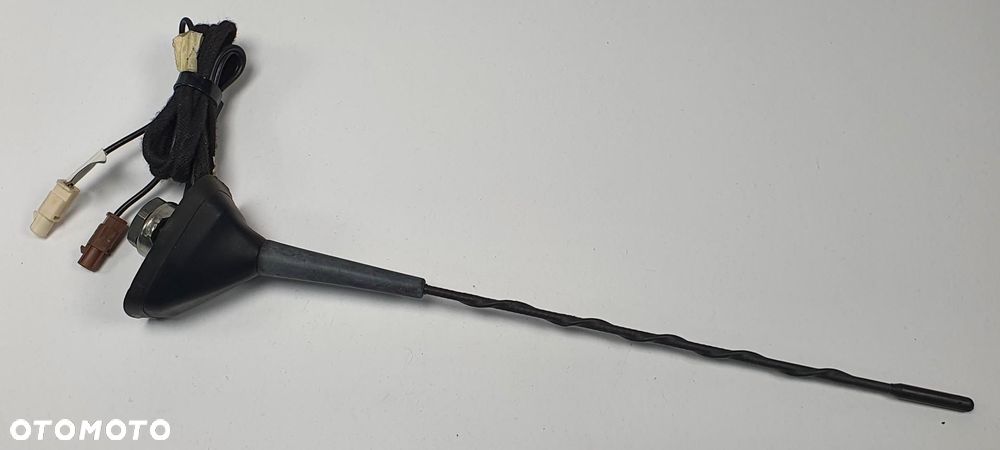 ANTENA DACHU DACHOWA BAT RENAULT TWINGO III 282171730R - 1