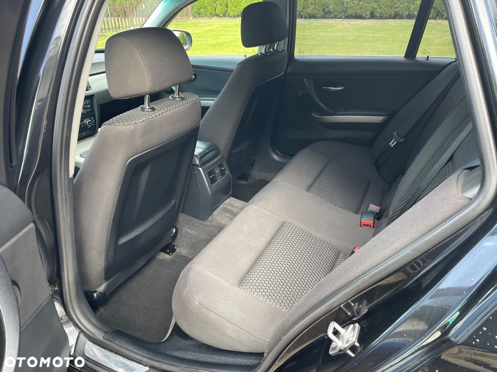 BMW Seria 3 - 8