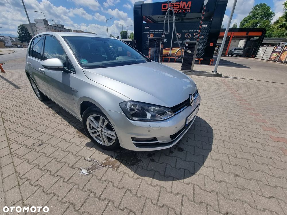 Volkswagen Golf - 4