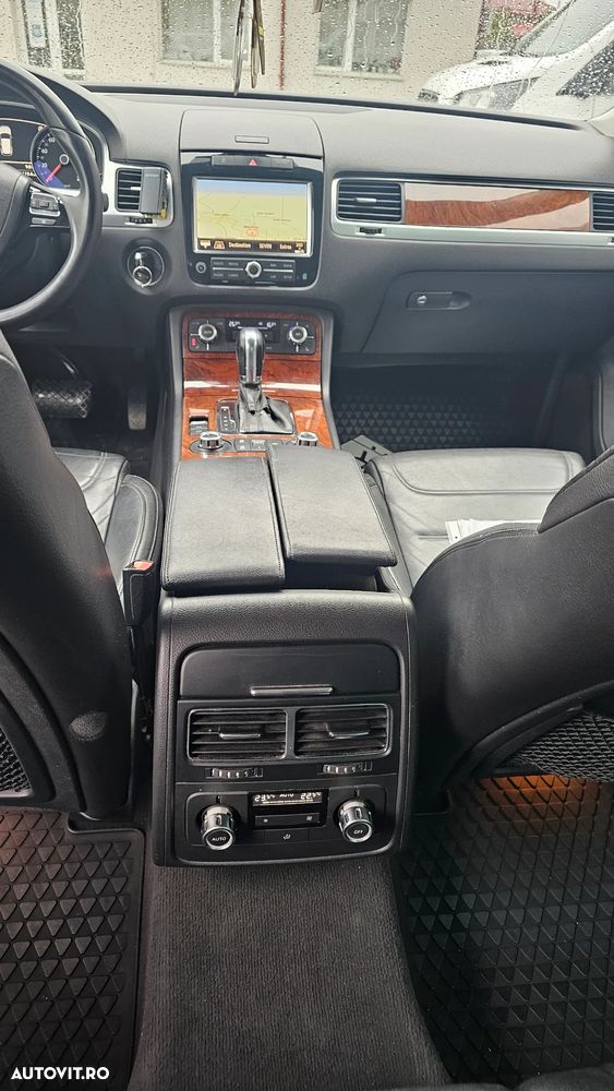 Volkswagen Touareg 3.0 V6 TDI Blue Motion DPF Automatik - 12