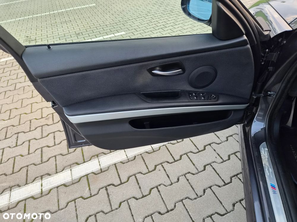 BMW Seria 3 - 20