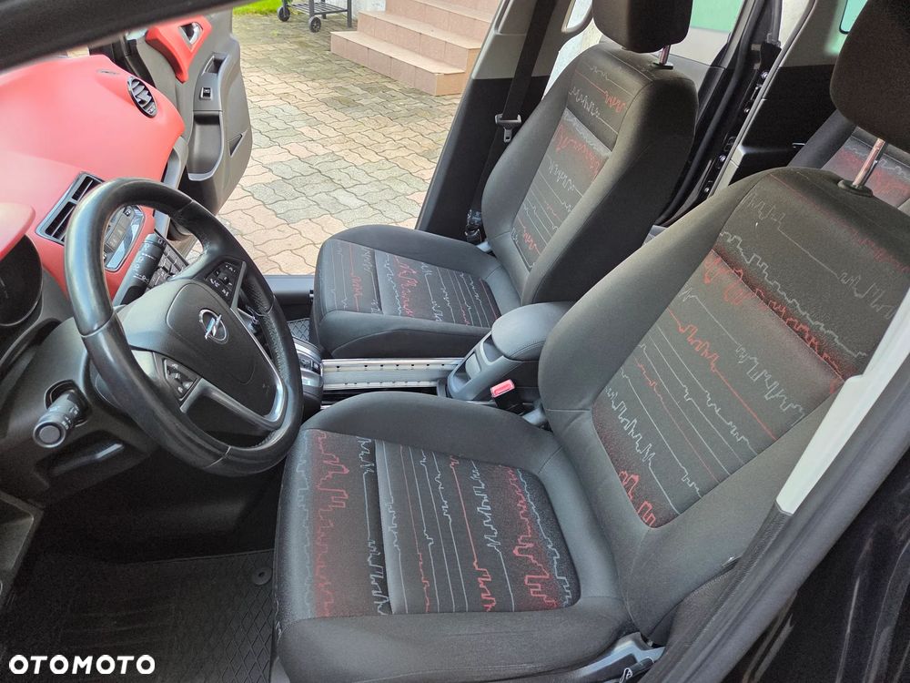 Opel Meriva - 14