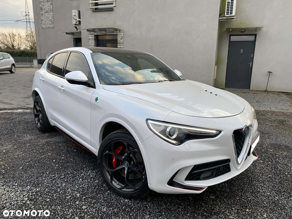 Alfa Romeo Stelvio 2.9 V6 Bi-Turbo Quadrifoglio Q4 - 1