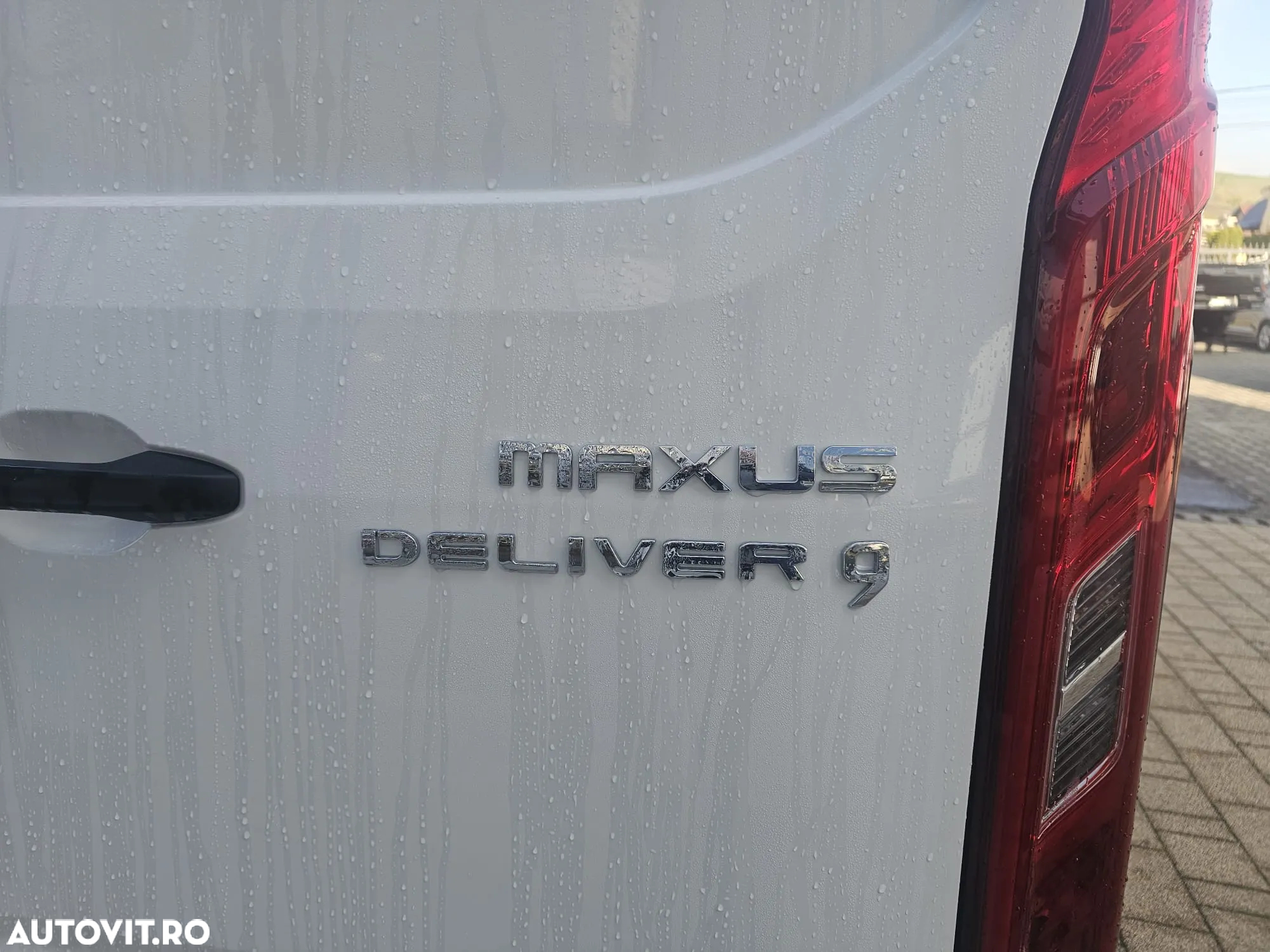 Maxus DELIVER9 - 6