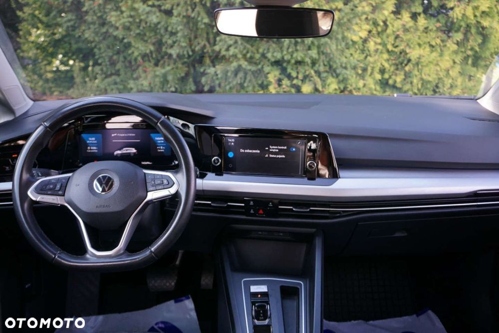 Volkswagen Golf - 12