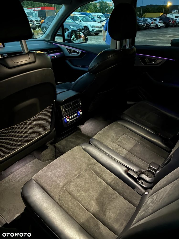 Audi Q7 - 29