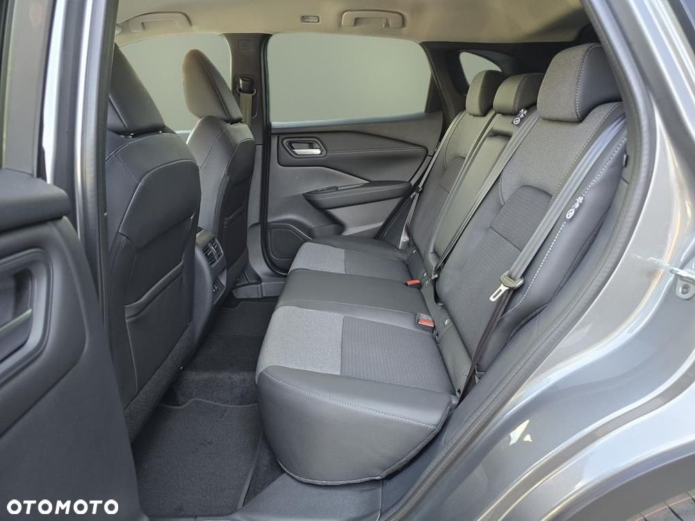 Nissan Qashqai 1.3 DIG-T mHEV N-Connecta Xtronic - 10