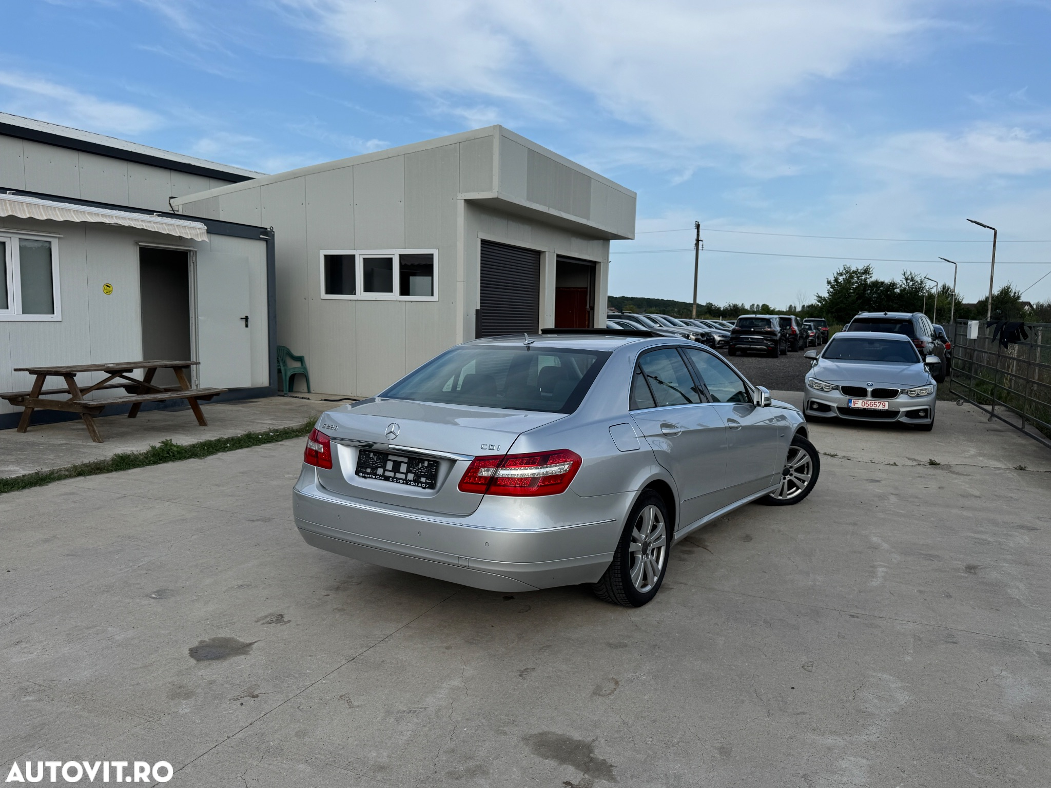 Mercedes-Benz E 220 BlueTEC BlueEFFICIENCY 7G-TRONIC Edition Avantgarde - 11