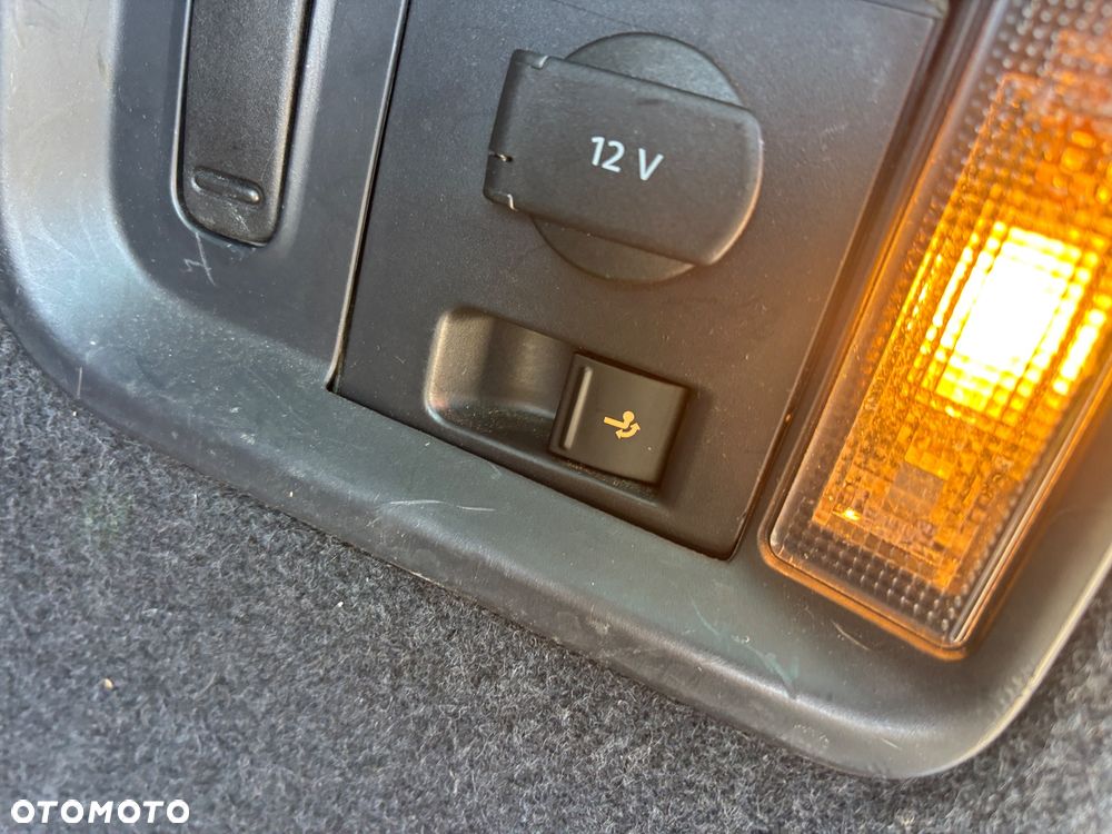 Volkswagen Sharan - 22
