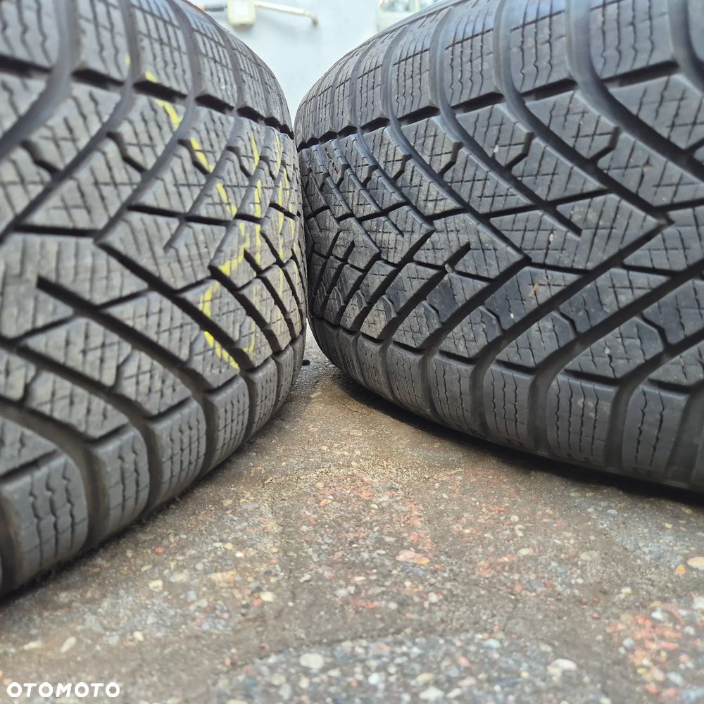 ZIMA KOŁA ORYGINAŁ BMW X1 iX1 U11 X2 iX2 U10 205/65 R17 - 12