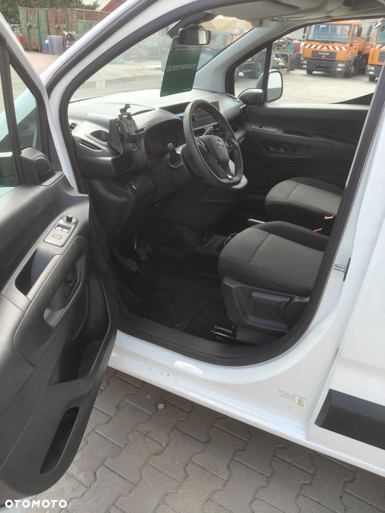 Opel Combo - 13