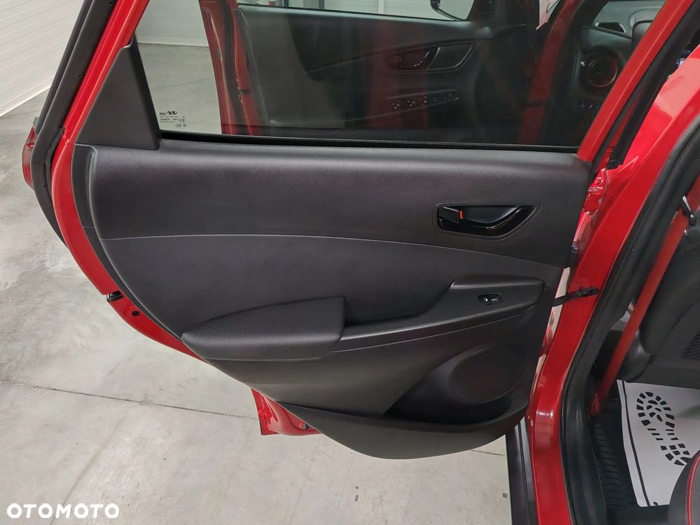 Hyundai Kona 1.6 T-GDI DCT Premium - 22