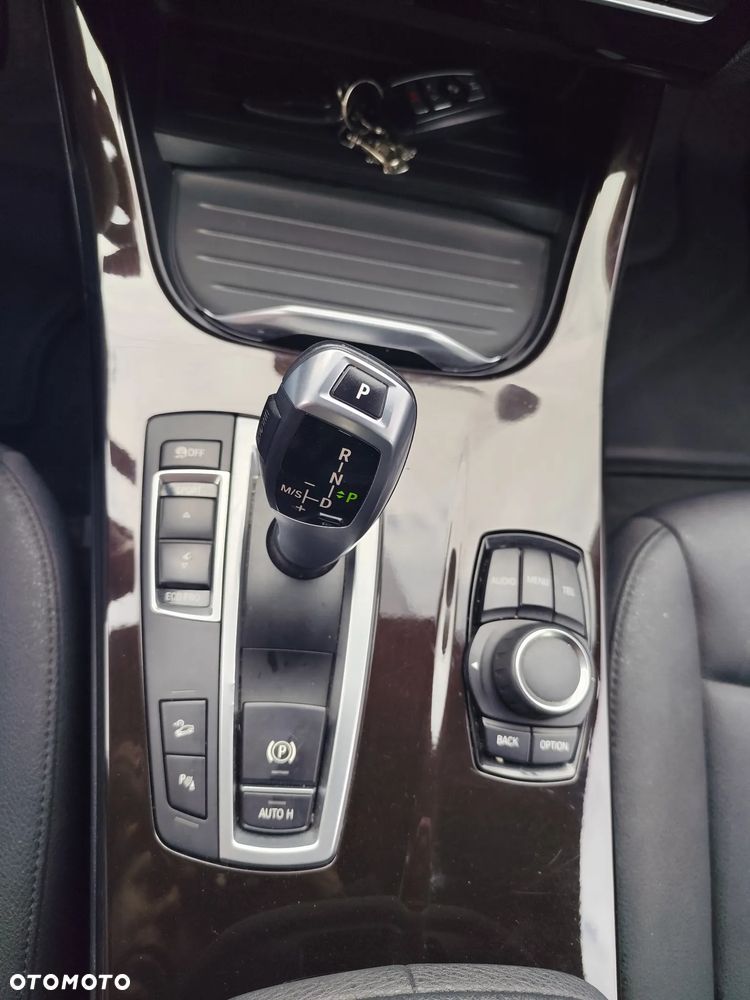BMW X3 28i xDrive - 11