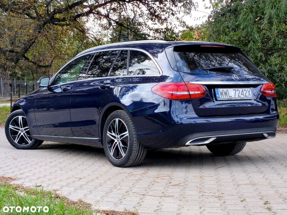 Mercedes-Benz Klasa C 200 d T 9G-TRONIC Exclusive - 3