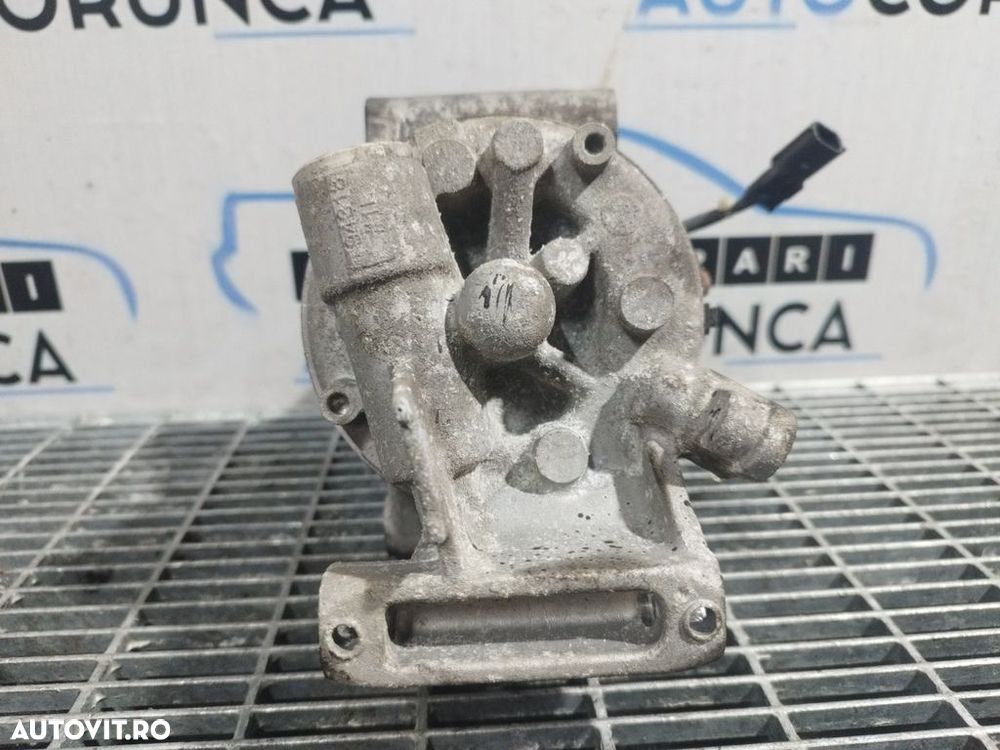 Compresor clima Dacia Duster Facelift 1.5 Dci 2014 - 2017 K9K (1125) 926005454R - 3