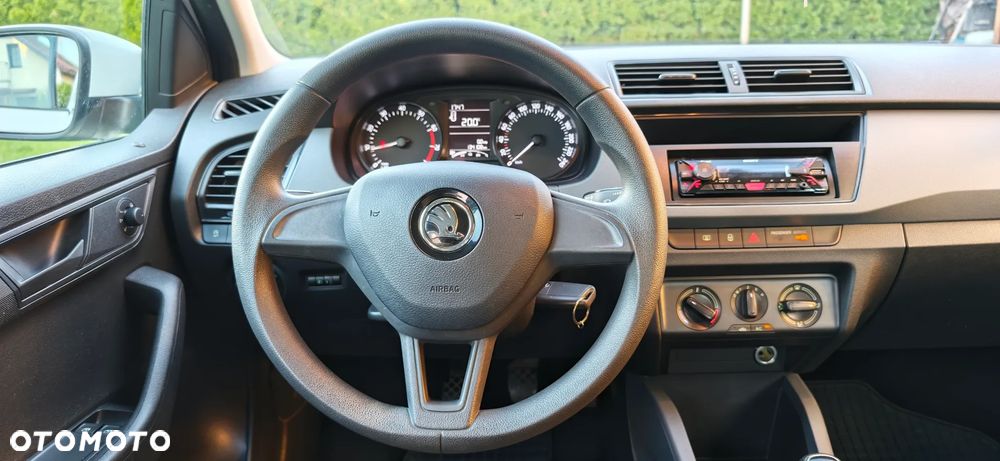 Skoda Fabia 1.0 Active - 11