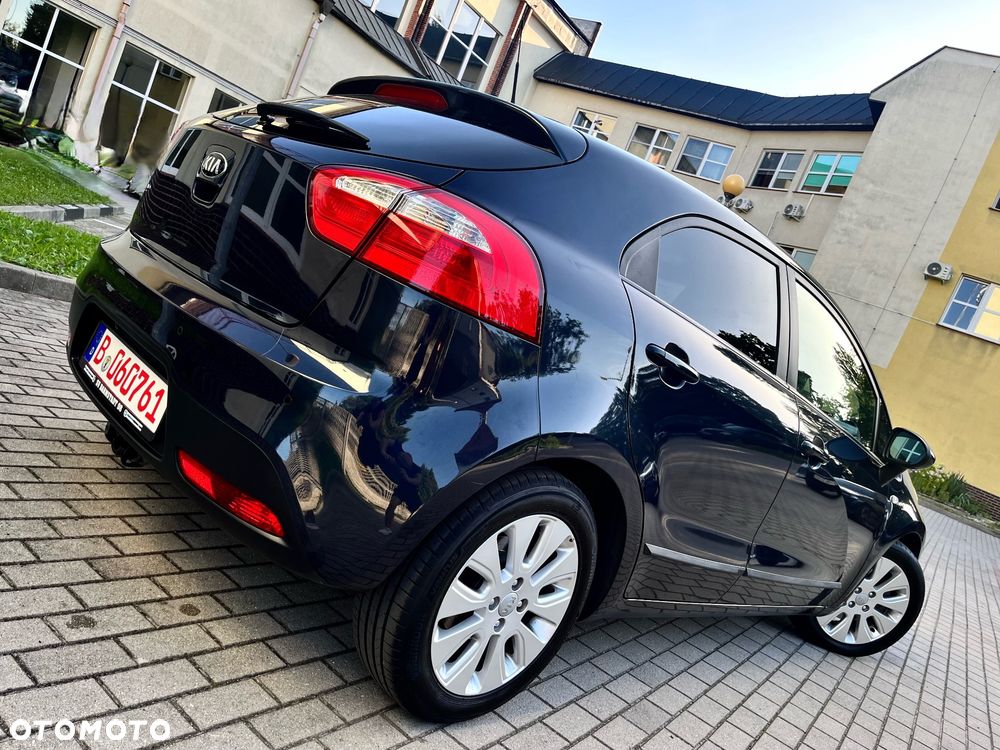 Kia Rio 1.2 Dream-Team Edition - 2