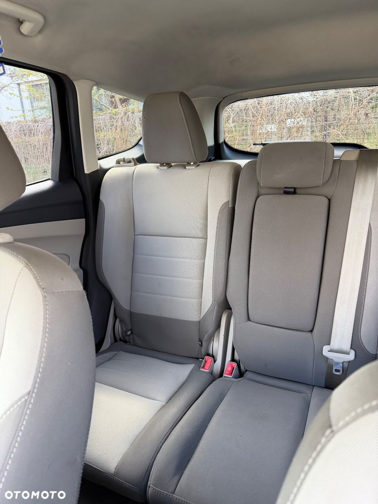 Ford Escape 2.0 EcoBoost AWD Titanium - 9