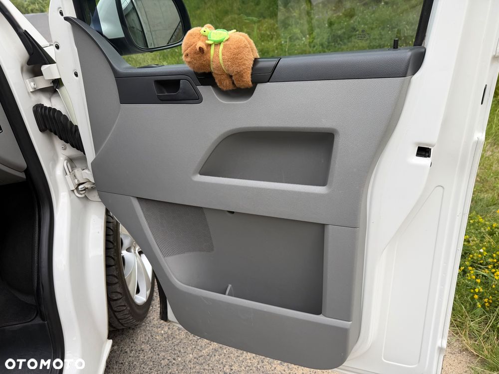 Volkswagen T5 Lift - 25
