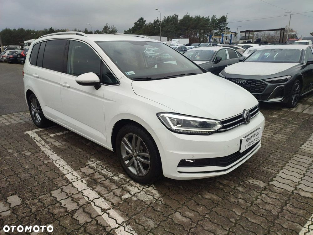 Volkswagen Touran - 23