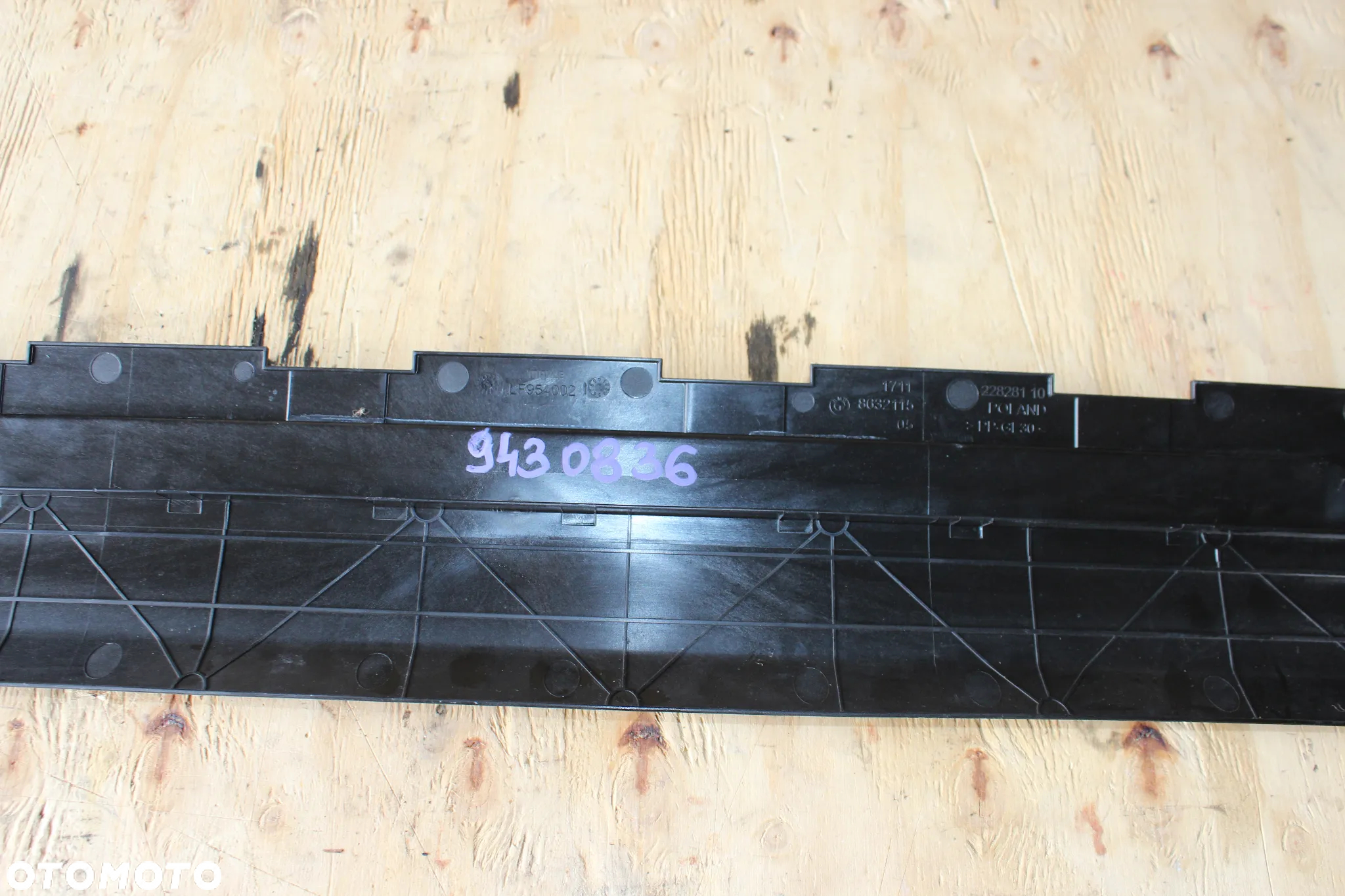 LISTWA PASA PRZEDNIEGO BMW G30 G31 9430836 2022 - 8