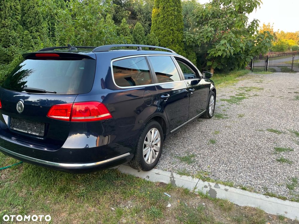 Volkswagen Passat 2.0 TDI Highline DSG - 16