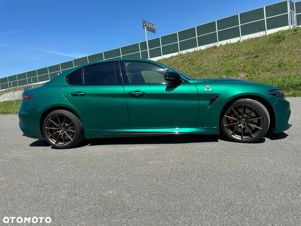 Alfa Romeo Giulia - 5