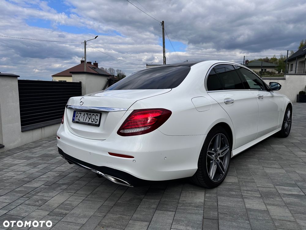 Mercedes-Benz Klasa E 200 4-Matic 9G-TRONIC - 7