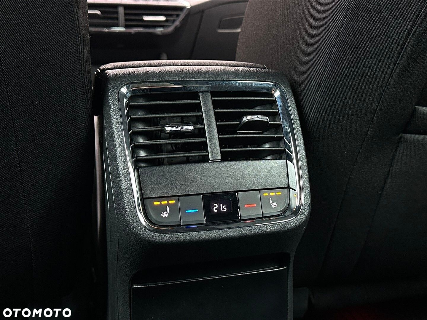 Skoda Octavia 2.0 TDI Style DSG - 32