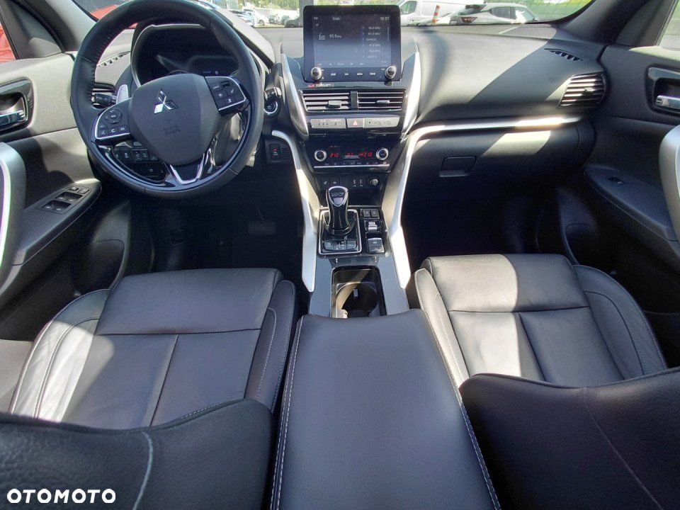 Mitsubishi Eclipse Cross - 14