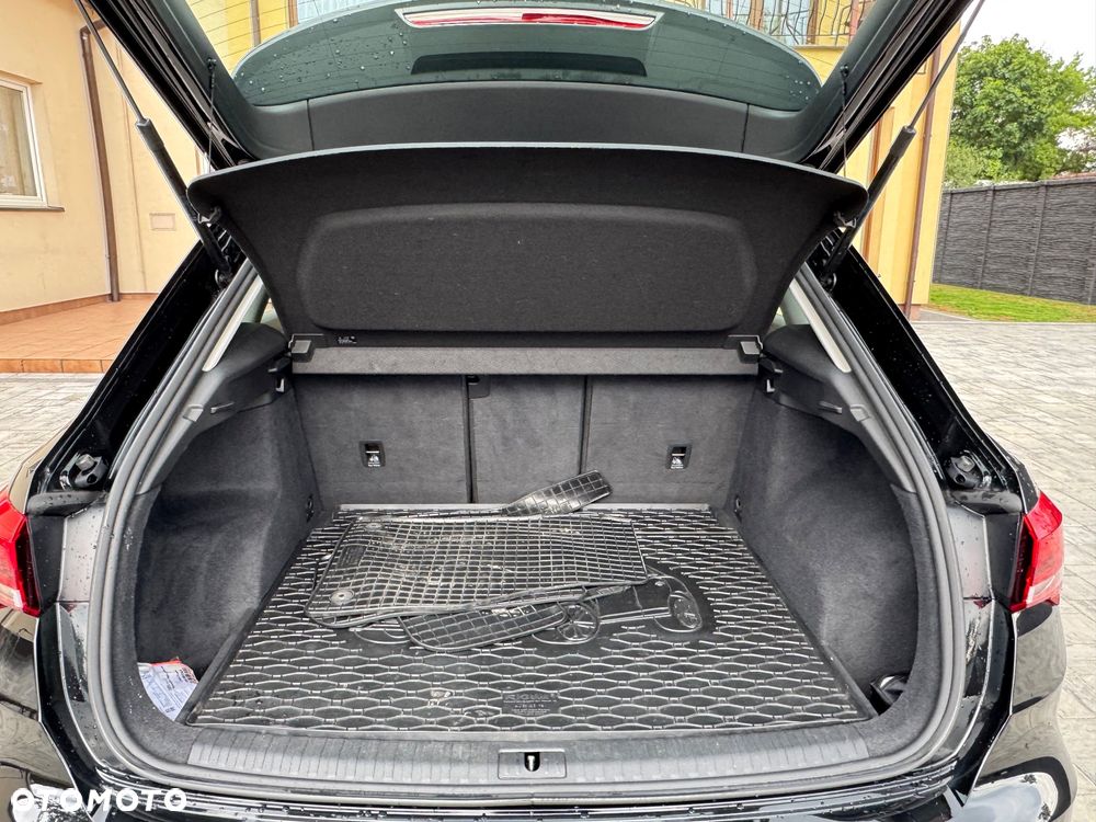 Audi Q3 35 TFSI S tronic - 13