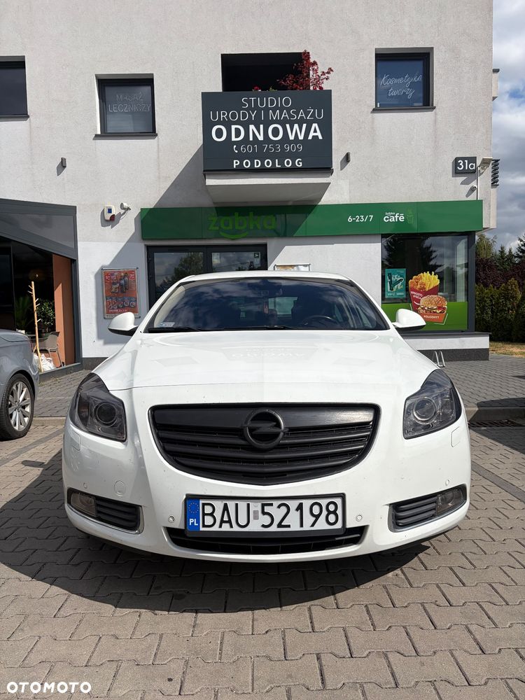 Opel Insignia - 8