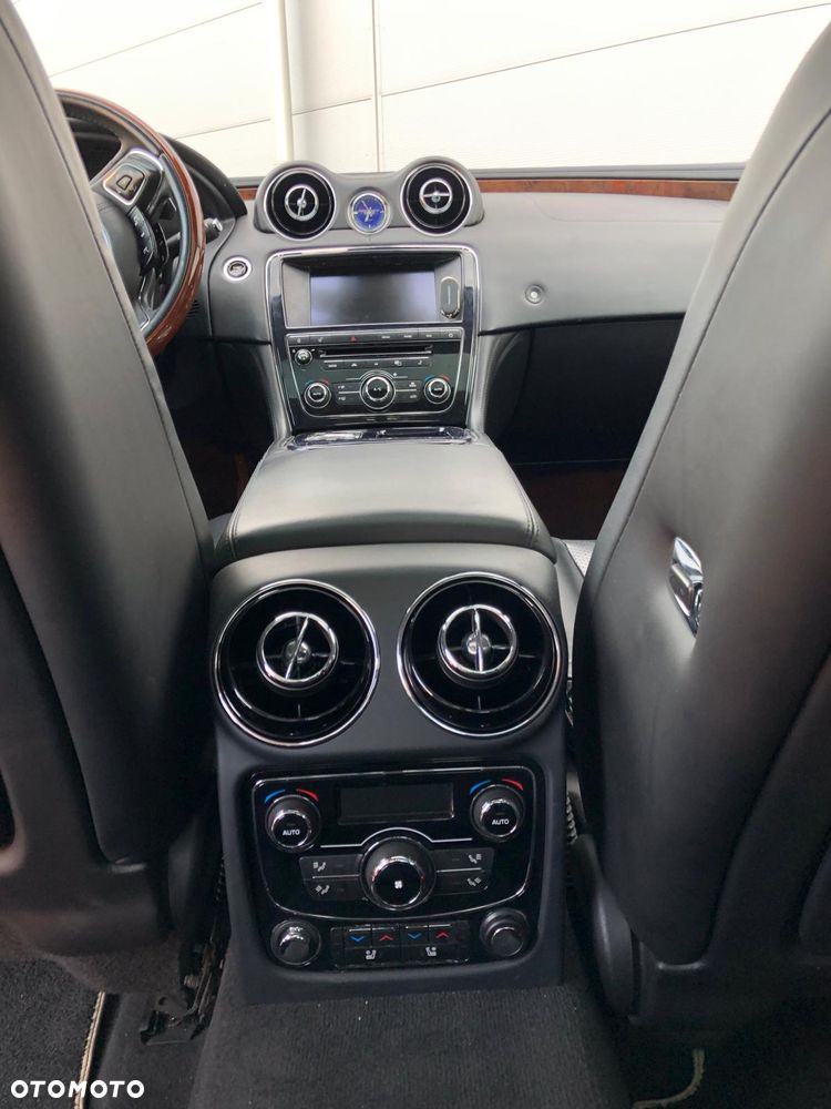 Jaguar XJ 5.0 V8 Langversion Portfolio - 15