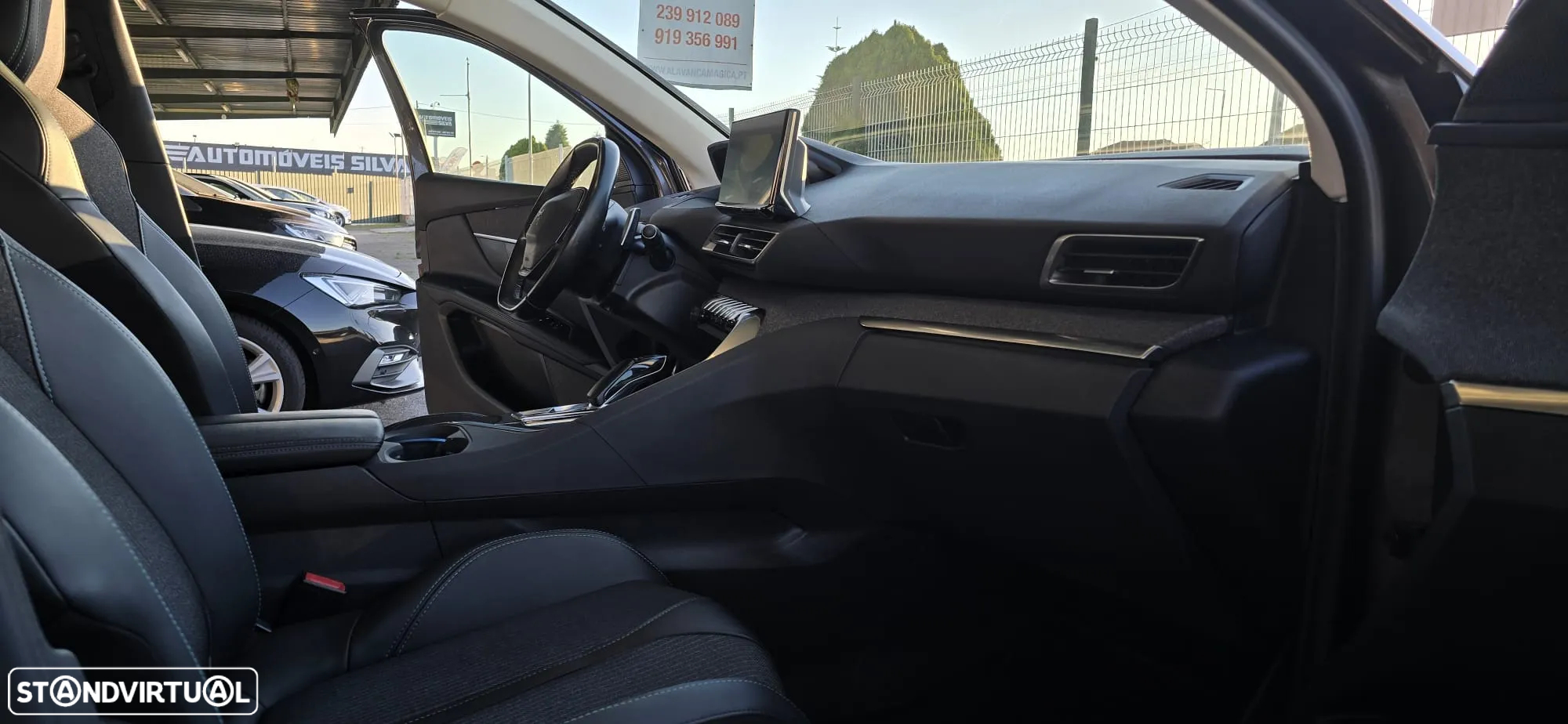 Peugeot 3008 1.6 Hybrid Allure Pack e-EAT8 - 42