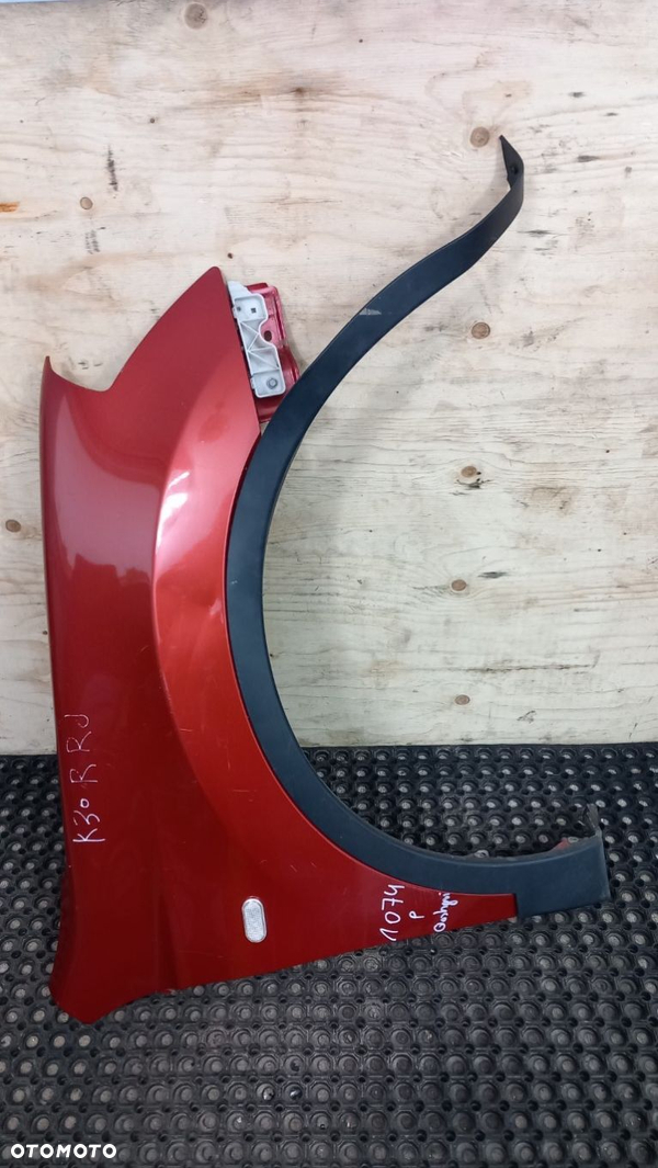 NISSAN QASHQAI J10 BŁOTNIK PRZÓD PRAWY A52G