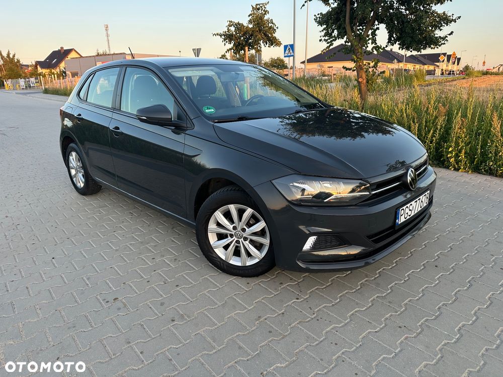 Volkswagen Polo - 4
