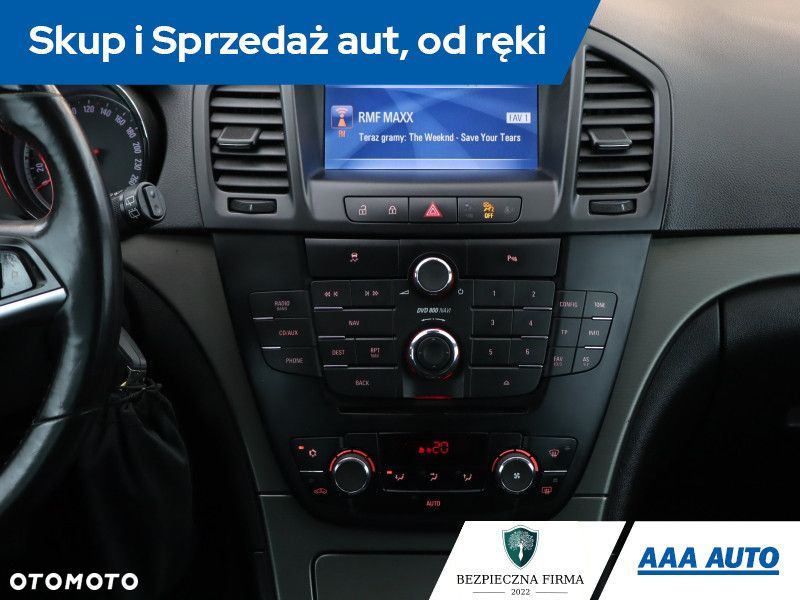 Opel Insignia - 15