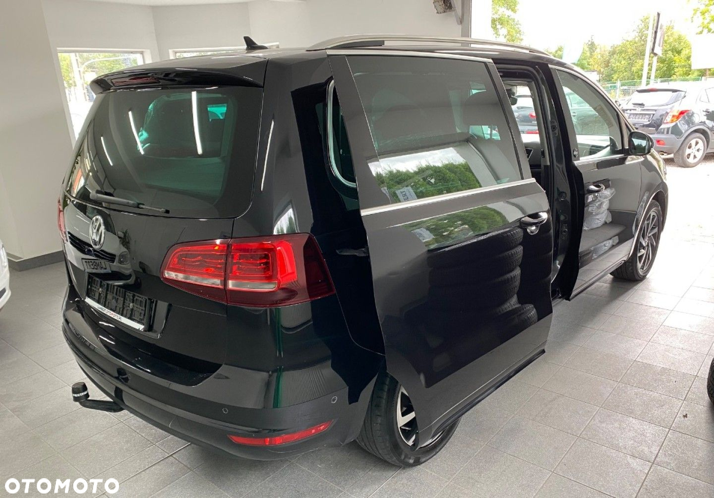 Volkswagen Sharan - 8