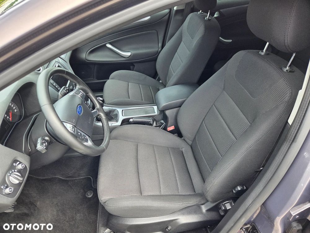 Ford Mondeo 2.0 TDCi Titanium S - 13