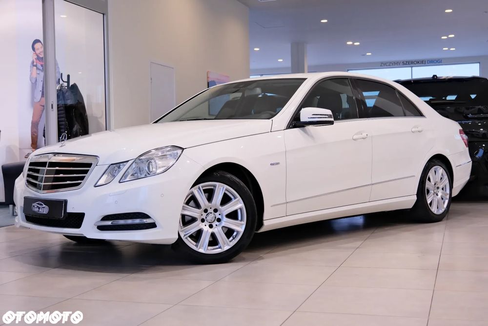 Mercedes-Benz Klasa E 350 CDI DPF BlueEFFICIENCY 7G-TRONIC Avantgarde - 20