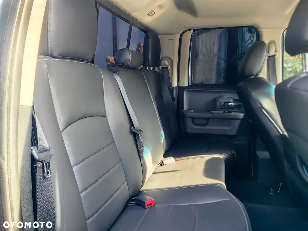 Dodge RAM 1500 5.7 4x4 - 35
